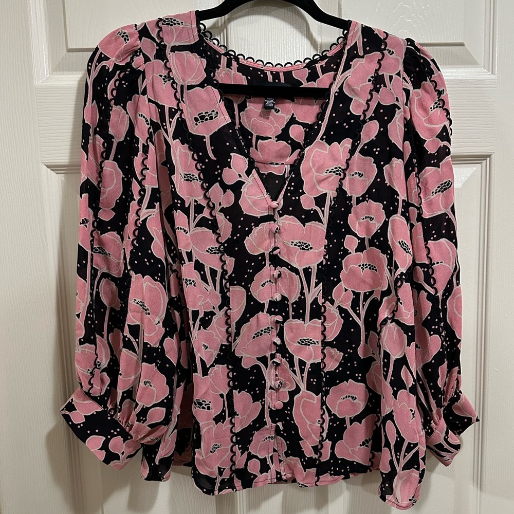 Womens Ted Baker London long sleeve button up blouse pink floral size 3 (medium)